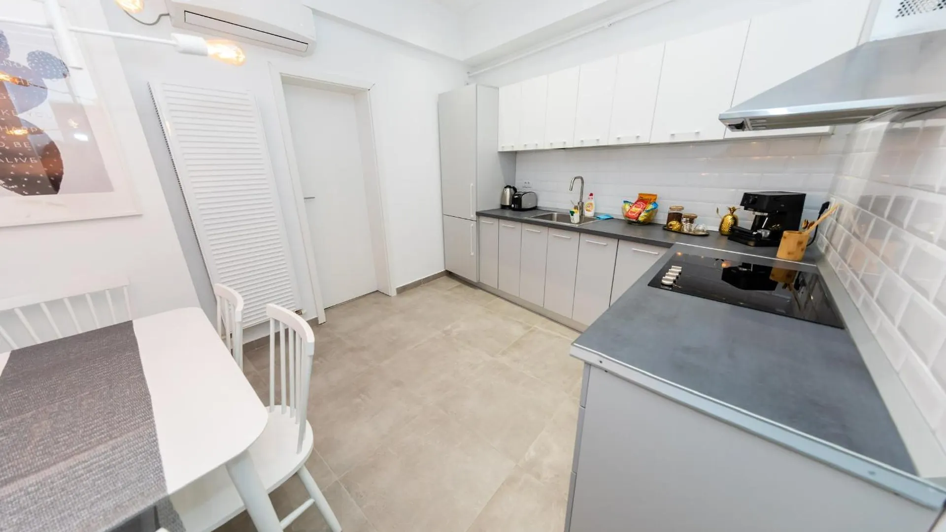 Apartment Bloom Ultracentral Studio Bucharest